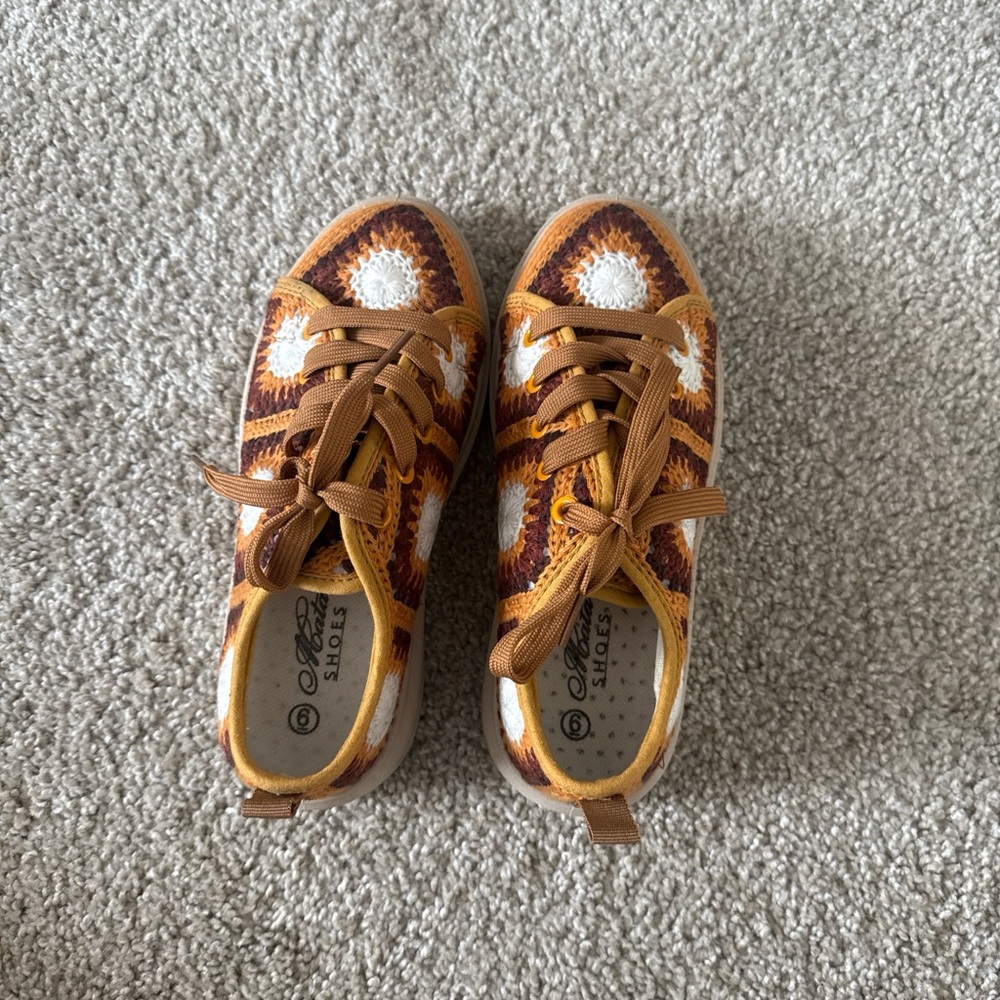 Crochet-Inspired Brown & Mustard Casual Sneakers